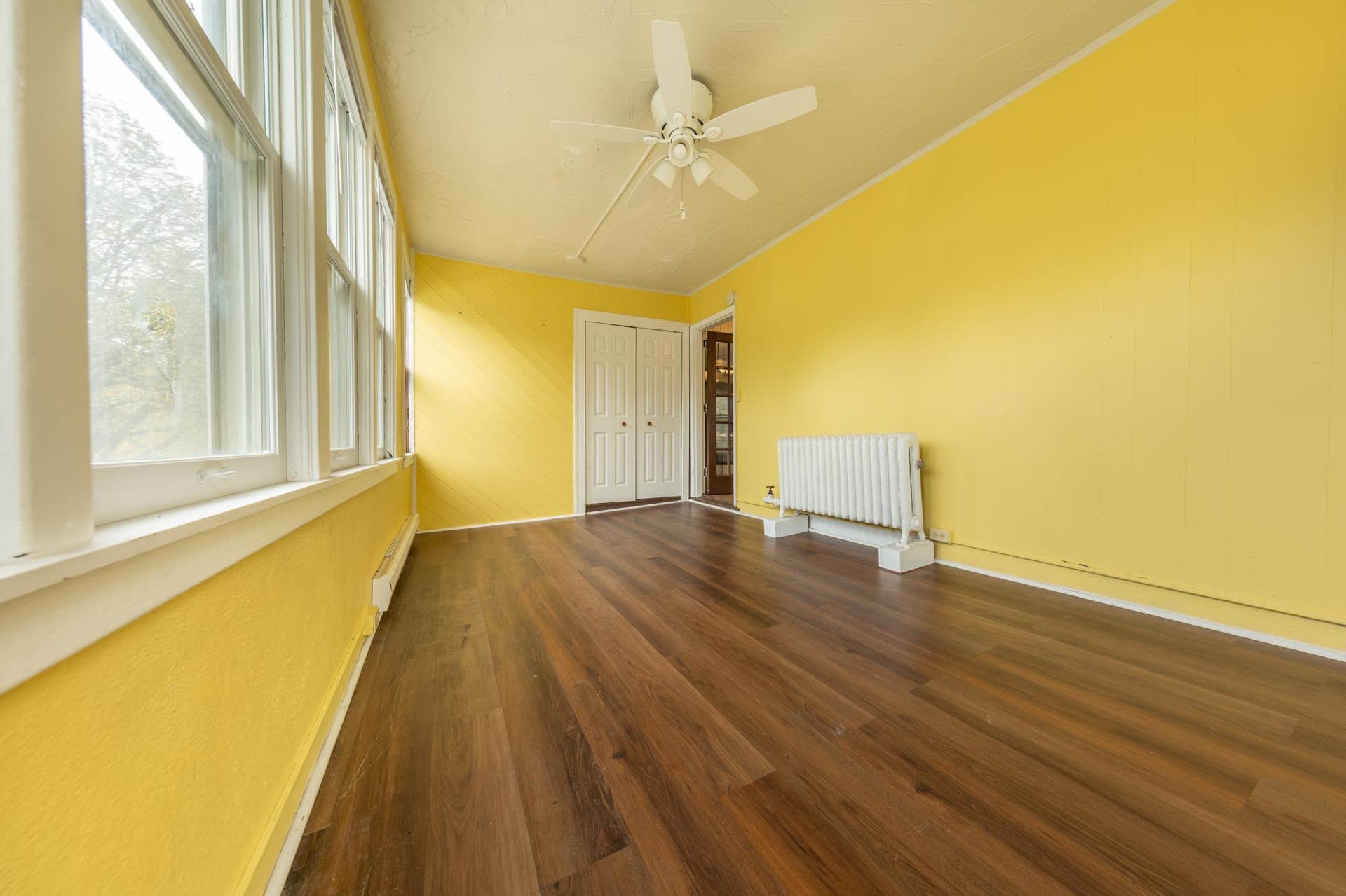 Unit 3 is vacant ready for owner occupant or future tenant!