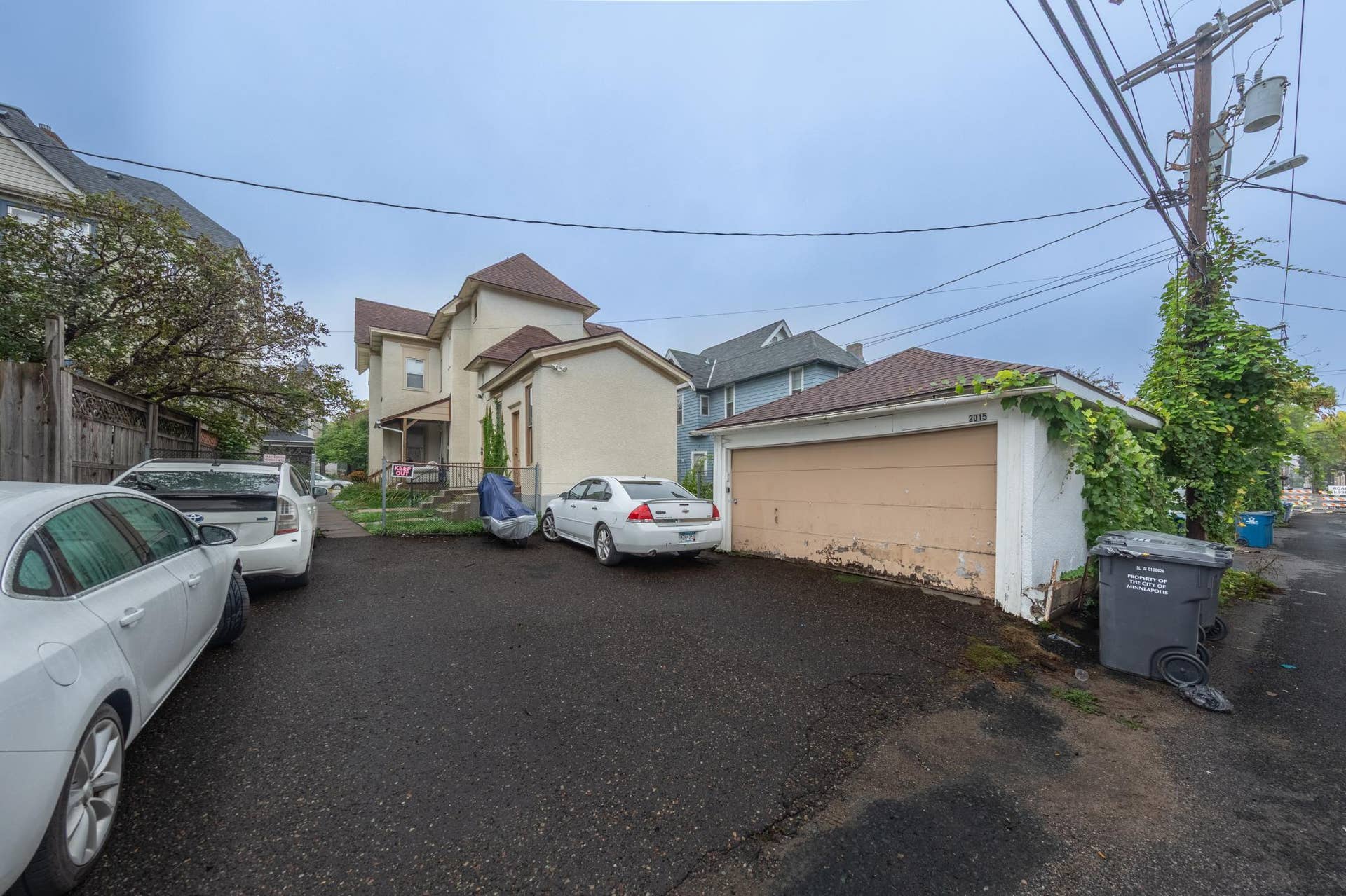 2 car garage