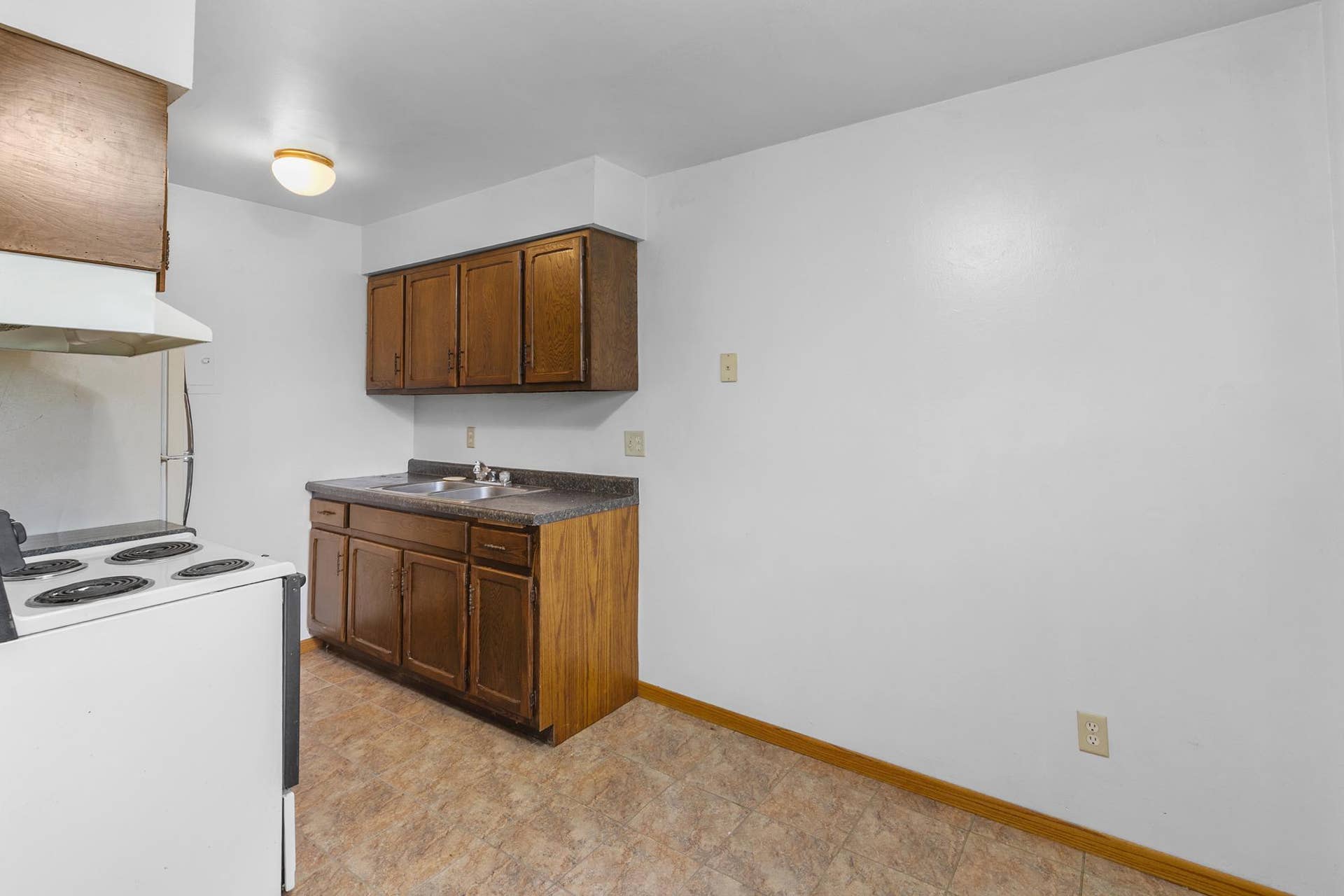 1610 Albemarle Street, 97, Saint Paul, MN 55117 Albemarle (24).jpg
