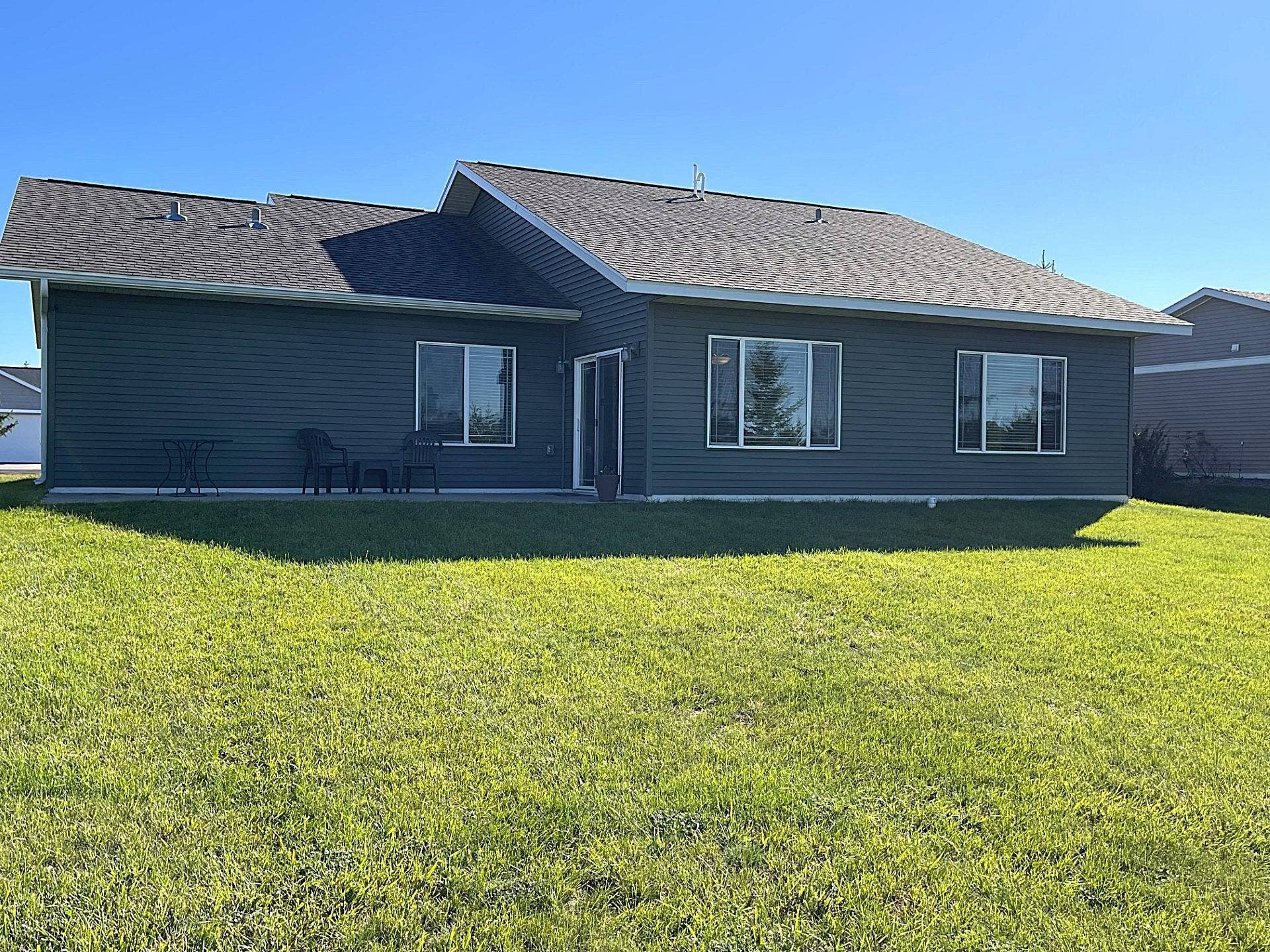 2008 Whiting Road NW, #8, Bemidji, MN 56601 Back View.jpg