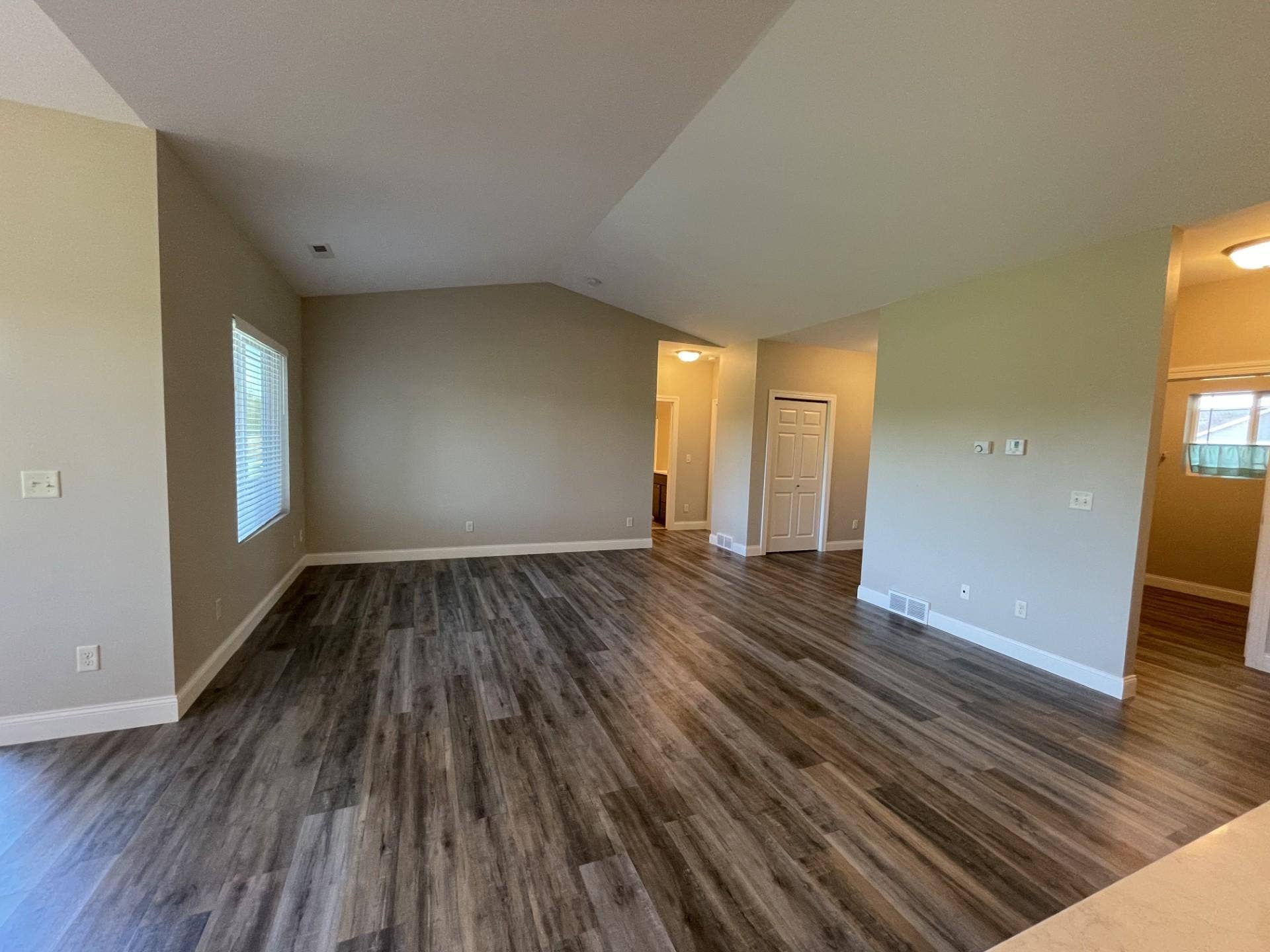 2008 Whiting Road NW, #8, Bemidji, MN 56601 LR.jpg