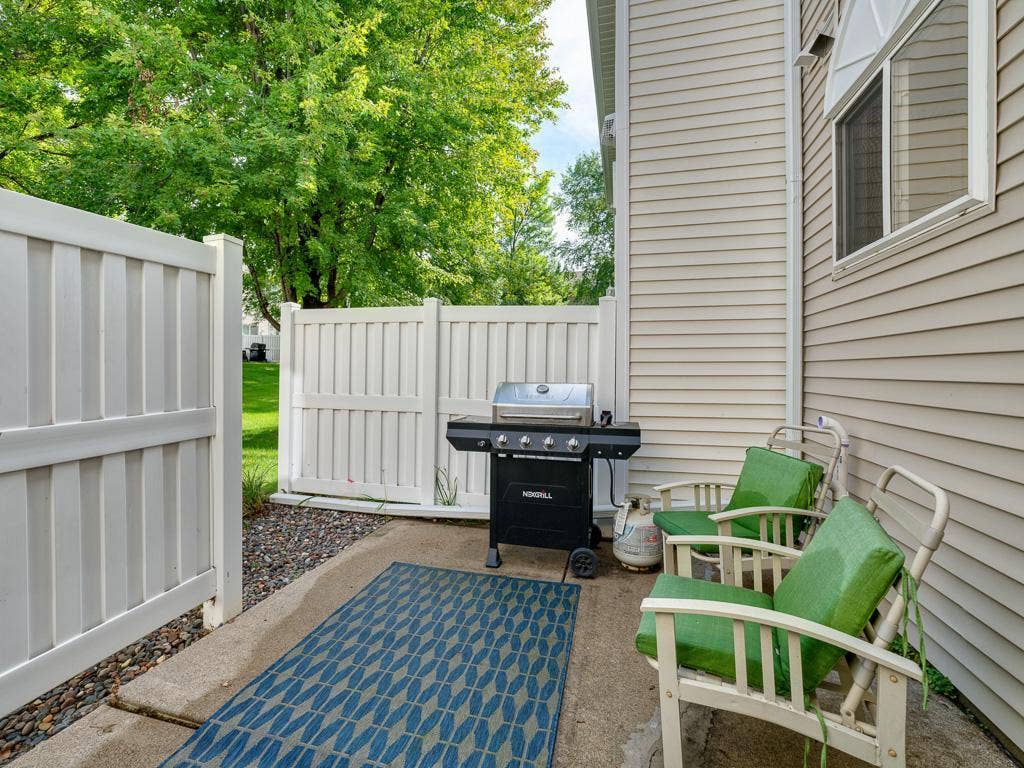 7040 Quantrelle Avenue NE, Otsego, MN 55330 7040 Quantrelle Avenue NE, Otsego, MN 55330