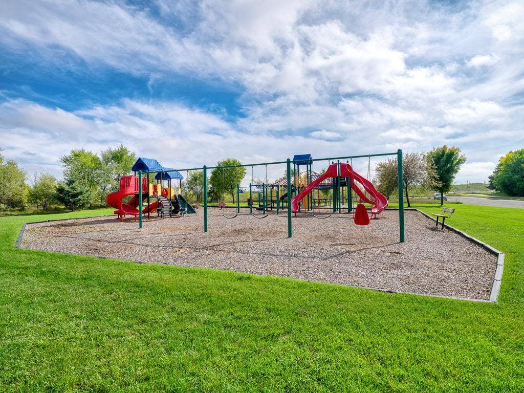 7040 Quantrelle Avenue NE, Otsego, MN 55330 7040 Quantrelle Avenue NE, Otsego, MN 55330