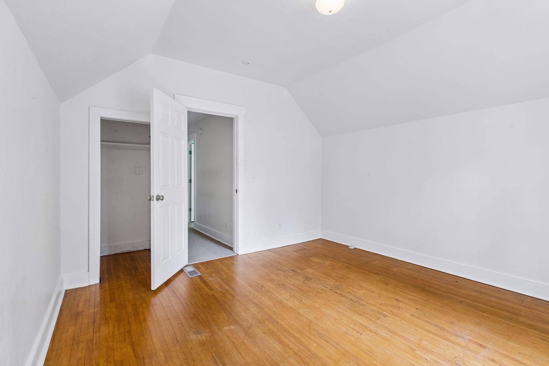 2533 Polk Street NE, 2, Minneapolis, MN 55418 Unit 2: A nice size closet rounds out this first bedroom.