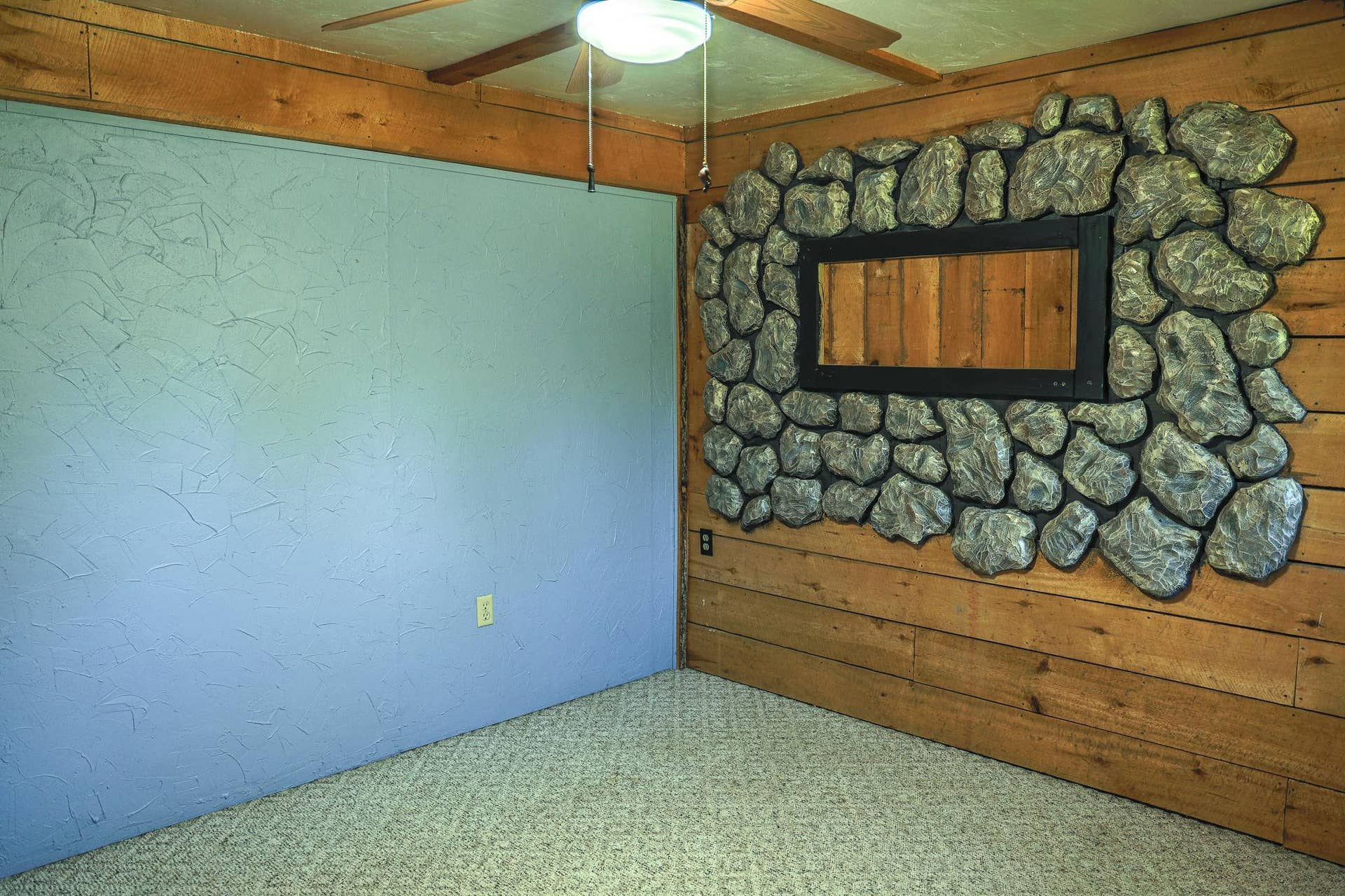 9806 Green Acres Court NE, #13, Bemidji, MN 56601 Bedroom 2.jpg