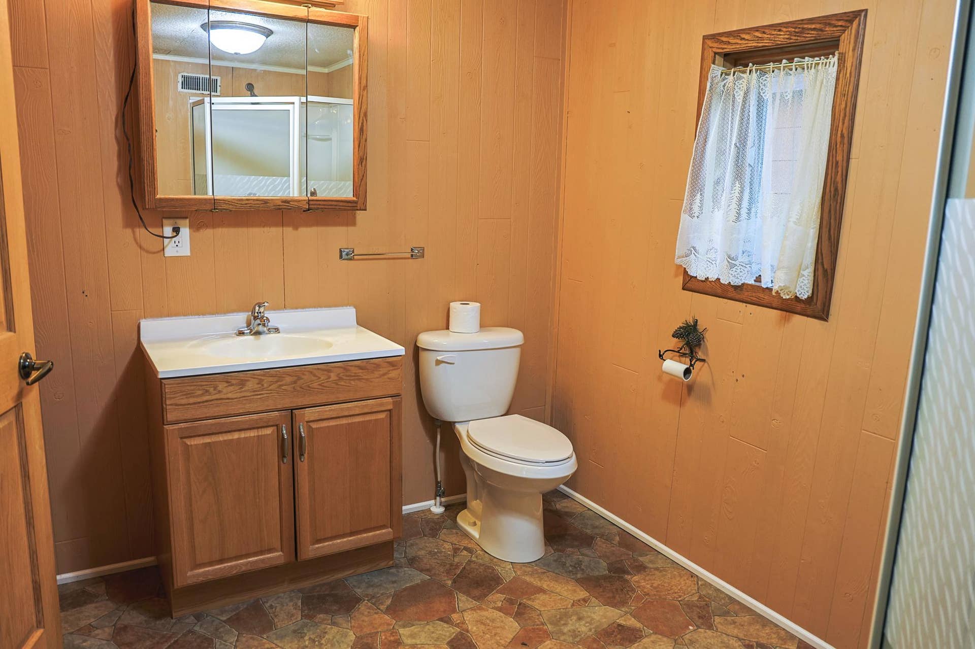 9806 Green Acres Court NE, #13, Bemidji, MN 56601 3/4 Bath.jpg