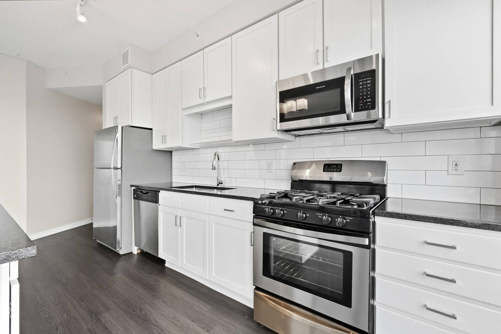 465 Nicollet Mall, #2201, 19, Minneapolis, MN 55401 465 Nicollet Mall, #2201, 19, Minneapolis, MN 55401