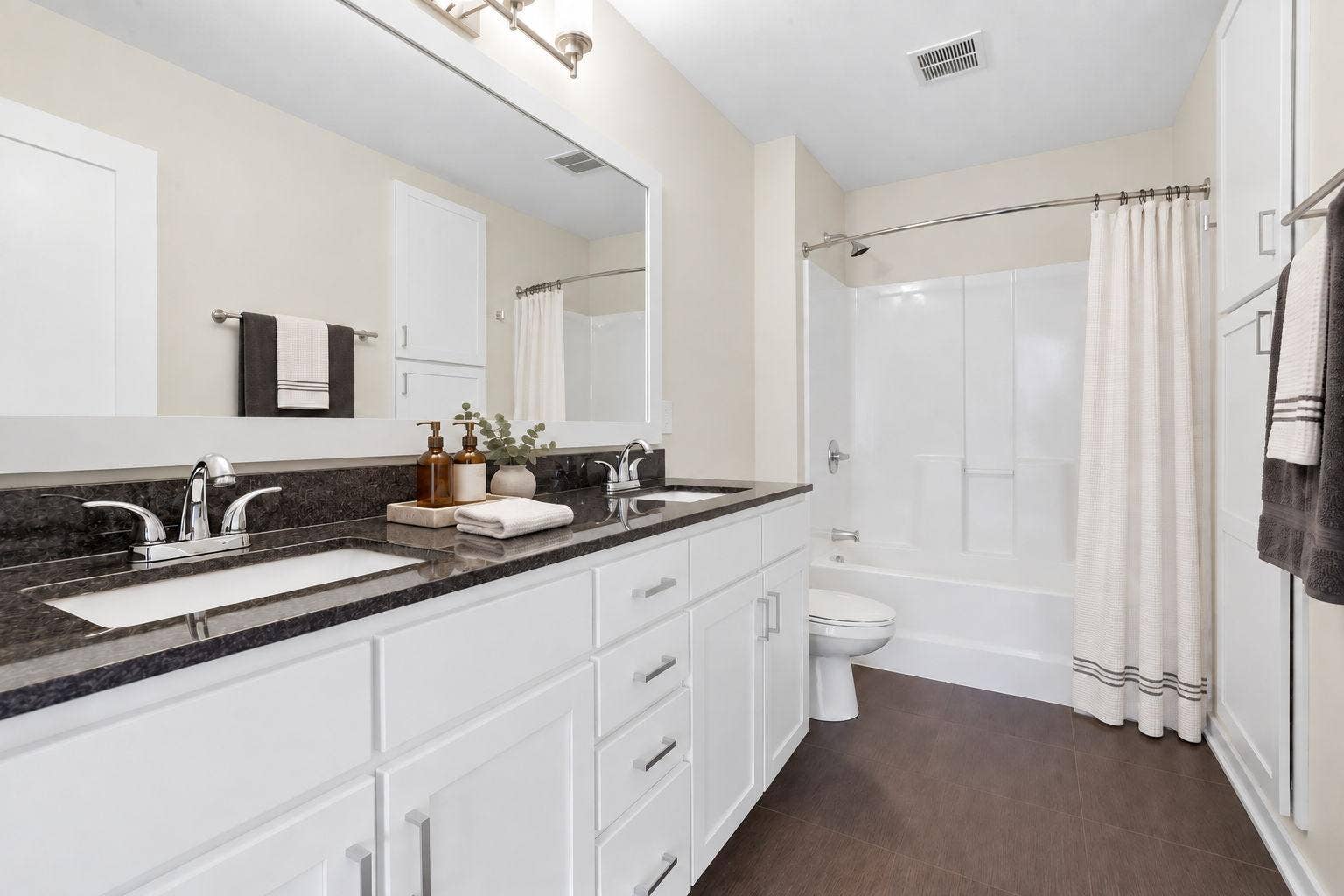 465 Nicollet Mall, #2201, 19, Minneapolis, MN 55401 465 Nicollet Mall, #2201, 19, Minneapolis, MN 55401