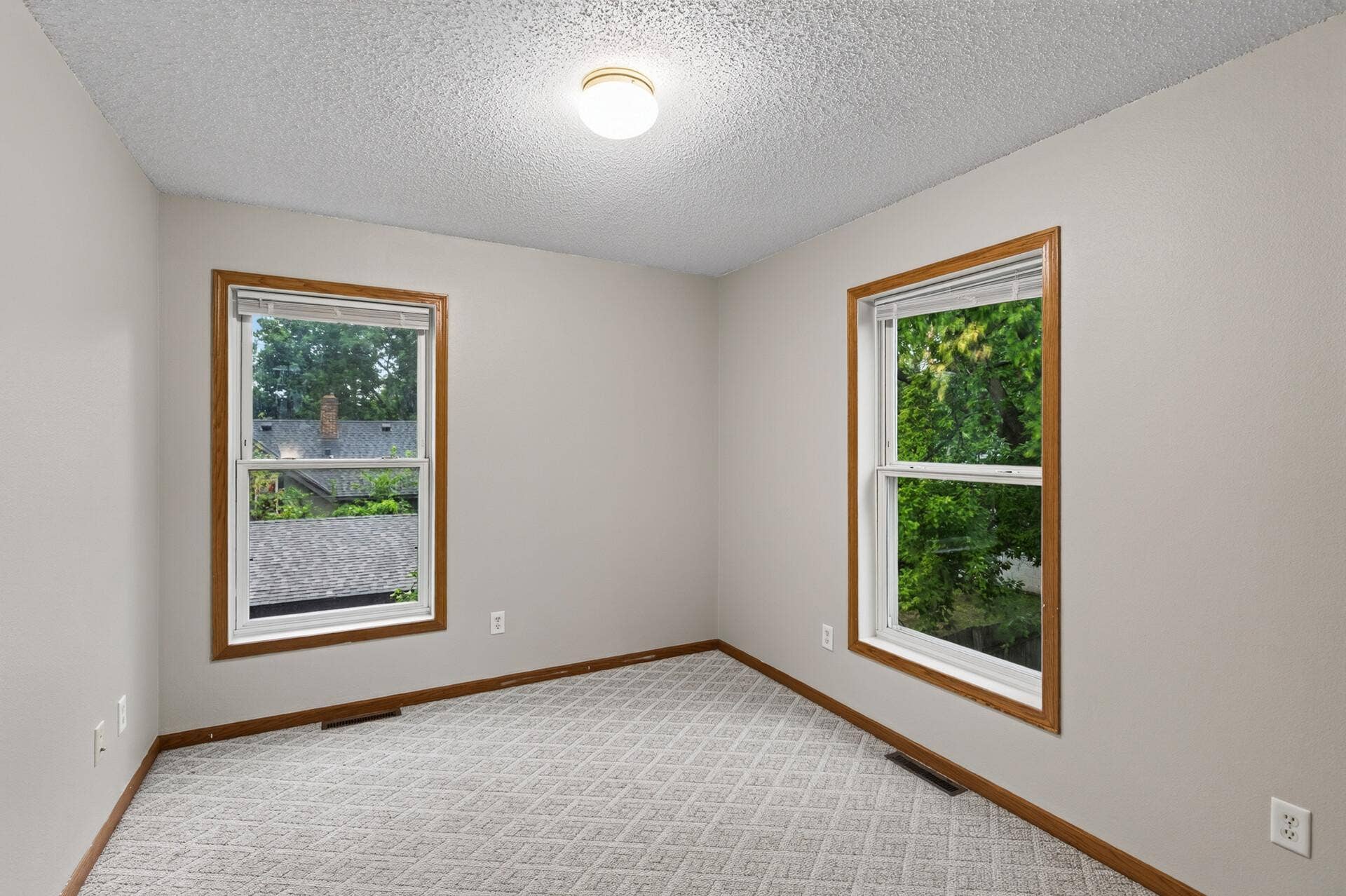 2321 Lyndale Avenue N, 31, Minneapolis, MN 55411 18_2321_Lyndale18_mls.jpg