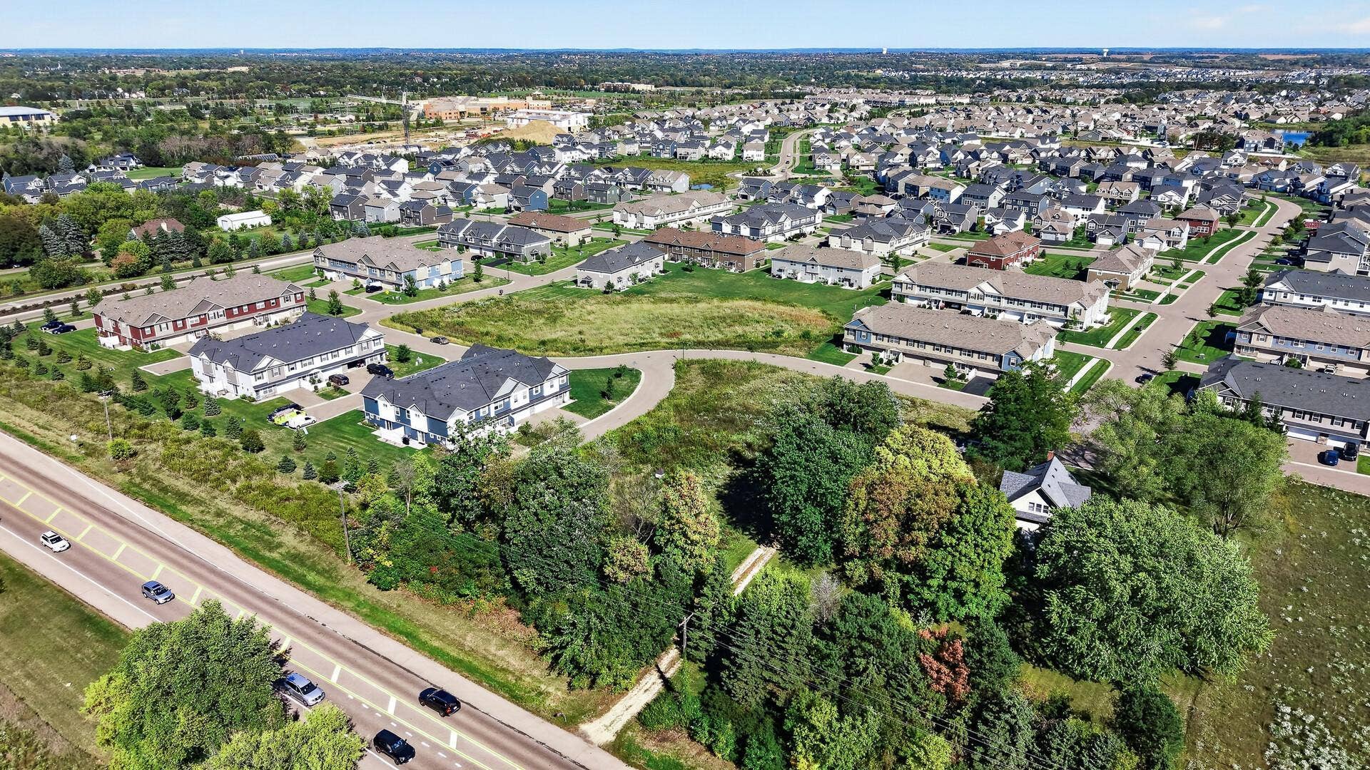 4930 Radio Drive, Woodbury, MN 55129 15_XXX_Radio15_mls.jpg