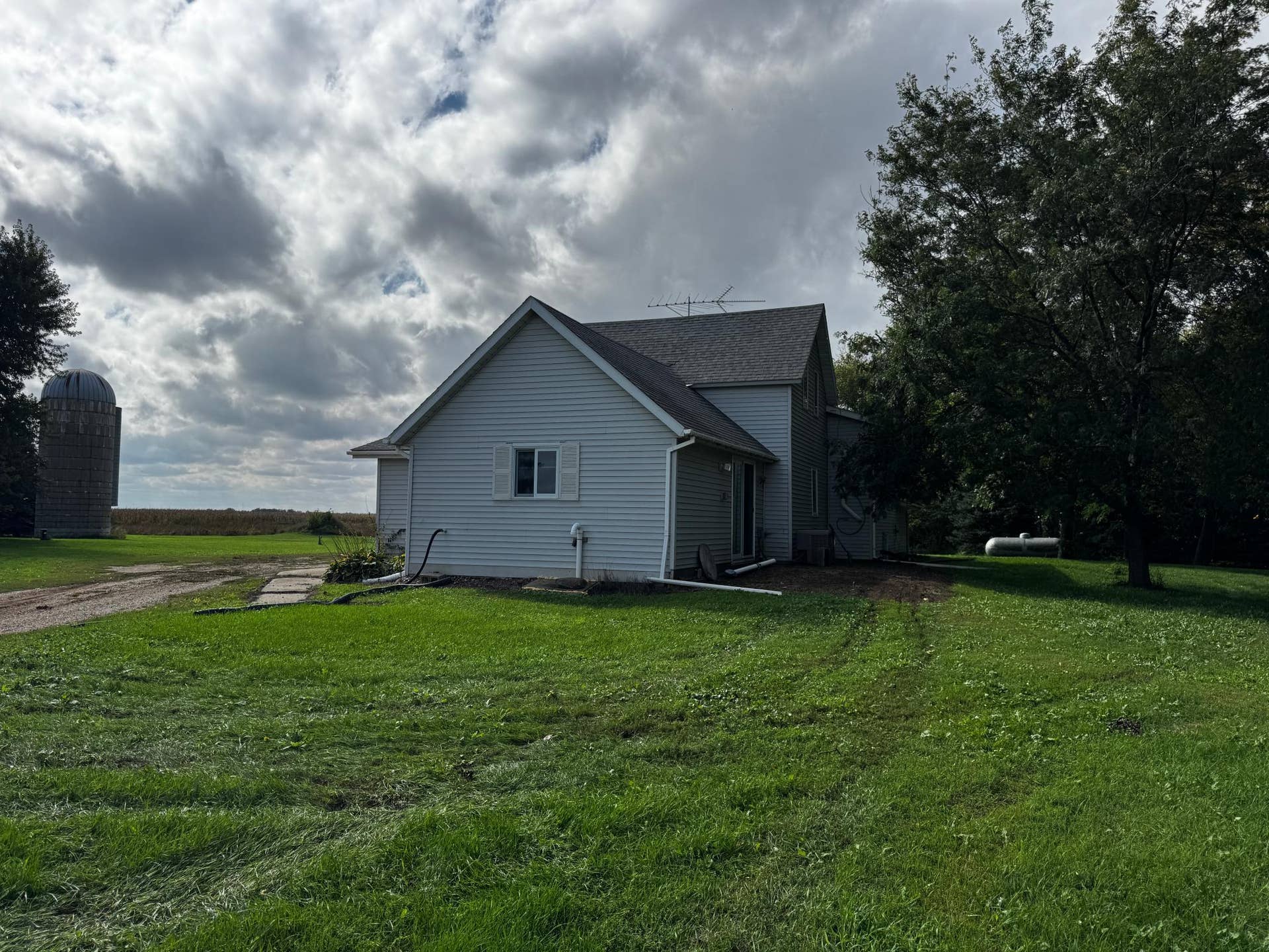 1567 County Road 7, Balaton, MN 56115 20260928_192611171_iOS.jpg