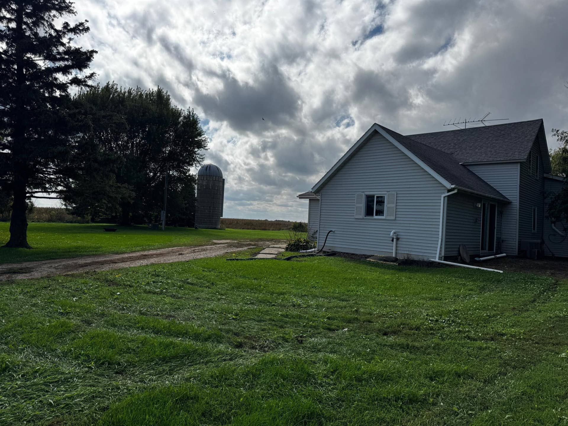 1567 County Road 7, Balaton, MN 56115 20260928_192623122_iOS.jpg