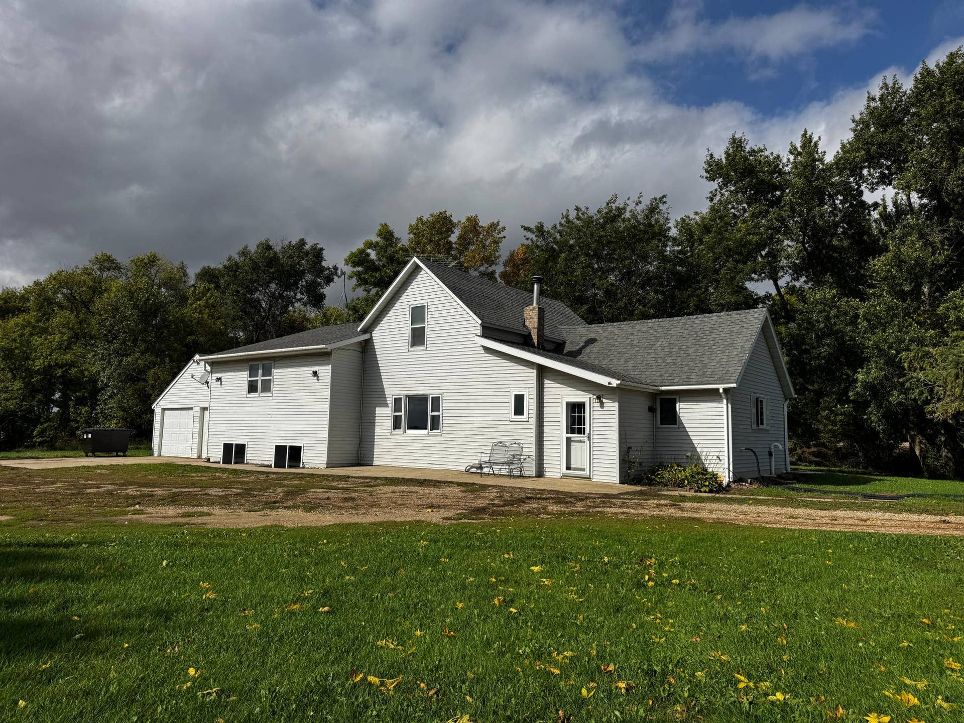 1567 County Road 7, Balaton, MN 56115 20260928_192537628_iOS.jpg