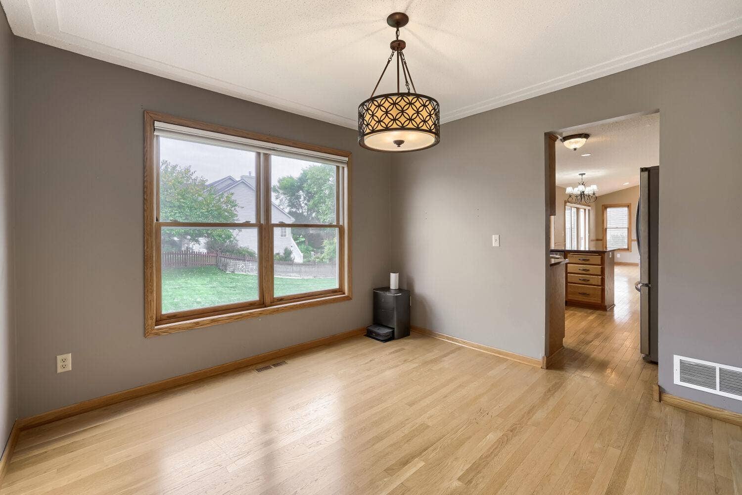 18170 87th Place N, Maple Grove, MN 55311 18170 87th Pl N - Web Quality - 013 - 05 Dining Room.jpg