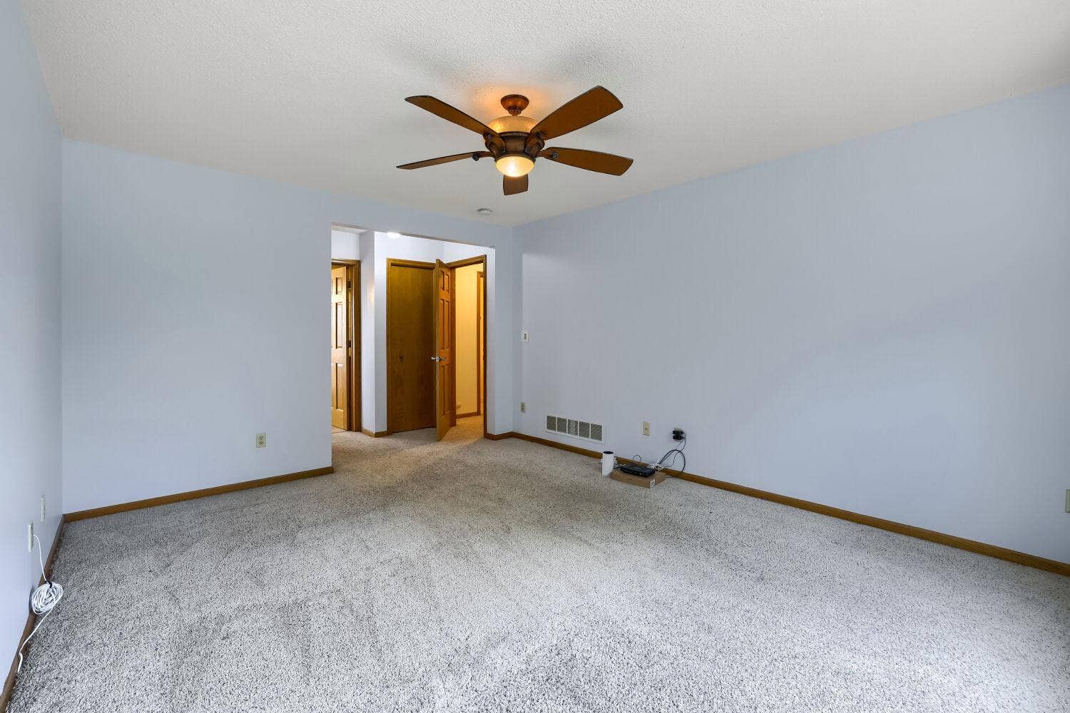 18170 87th Place N, Maple Grove, MN 55311 18170 87th Pl N - Web Quality - 023 - 15 Primary Bedroom.jpg