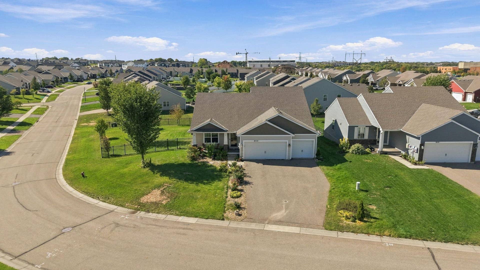 8539 Titanium Circle, Woodbury, MN 55129 8539 Titanium Circle, Woodbury, MN 55129