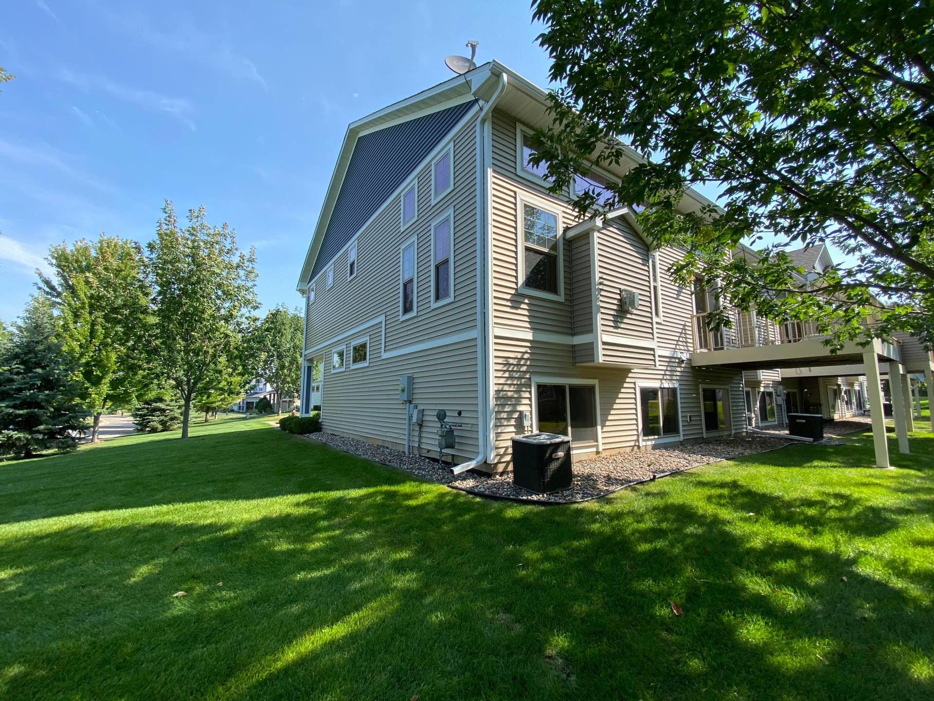 3110 Frontier Drive, Woodbury, MN 55129 Rear Exterior