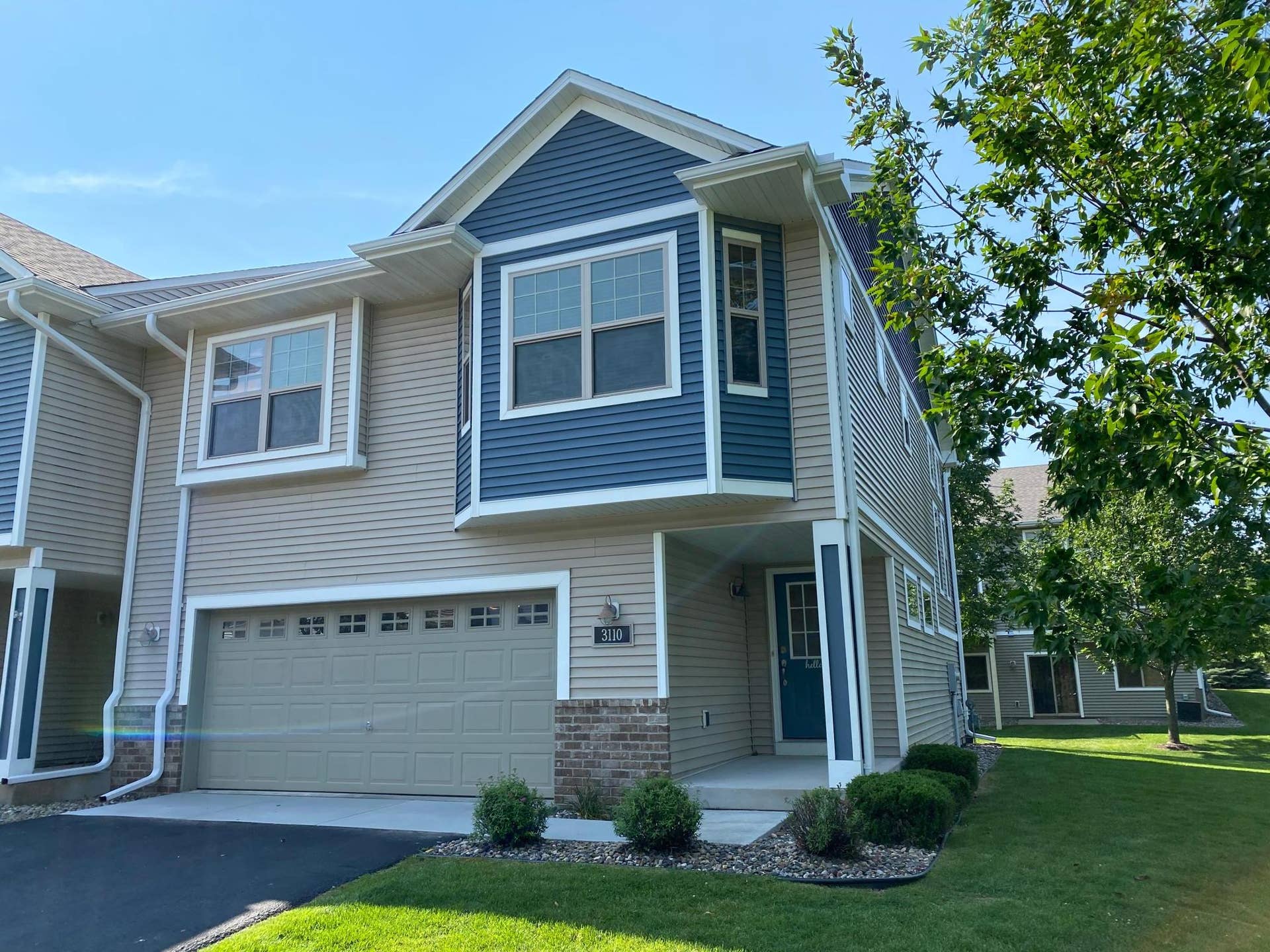 3110 Frontier Drive, Woodbury, MN 55129 Front Exterior