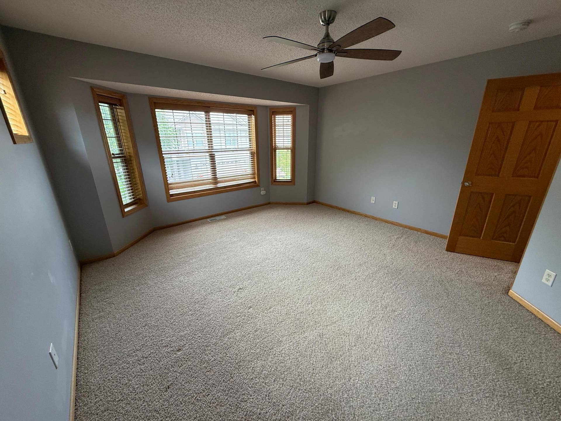 3110 Frontier Drive, Woodbury, MN 55129 Master Bedroom