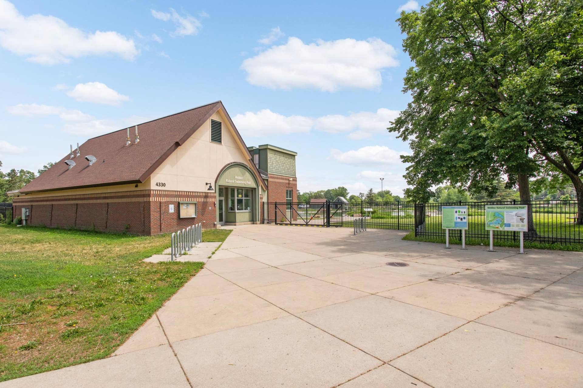3754 Bryant Avenue N, 52, Minneapolis, MN 55412 Image-29.jpg