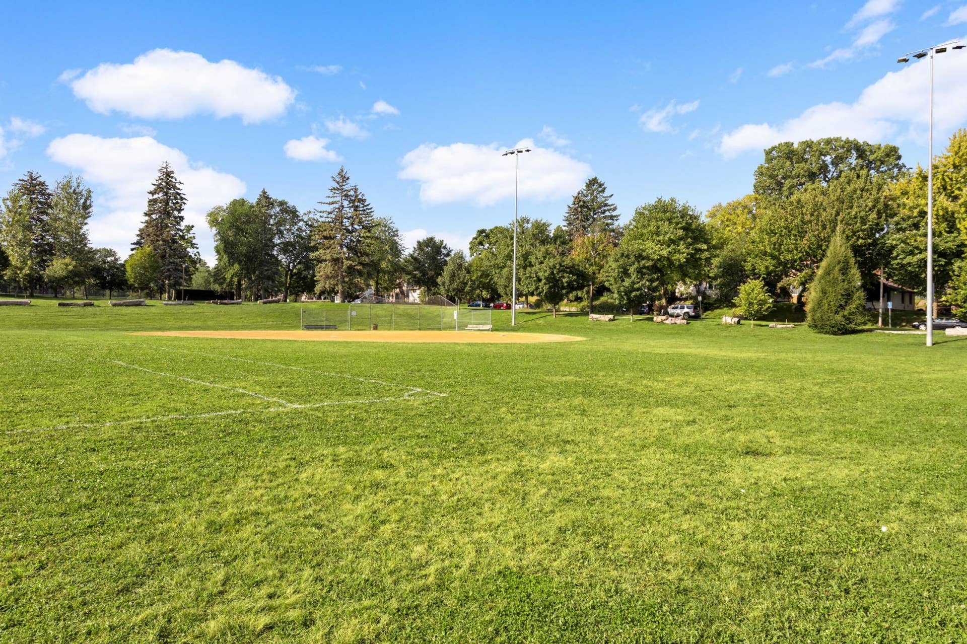 3754 Bryant Avenue N, 52, Minneapolis, MN 55412 Image-27.jpg