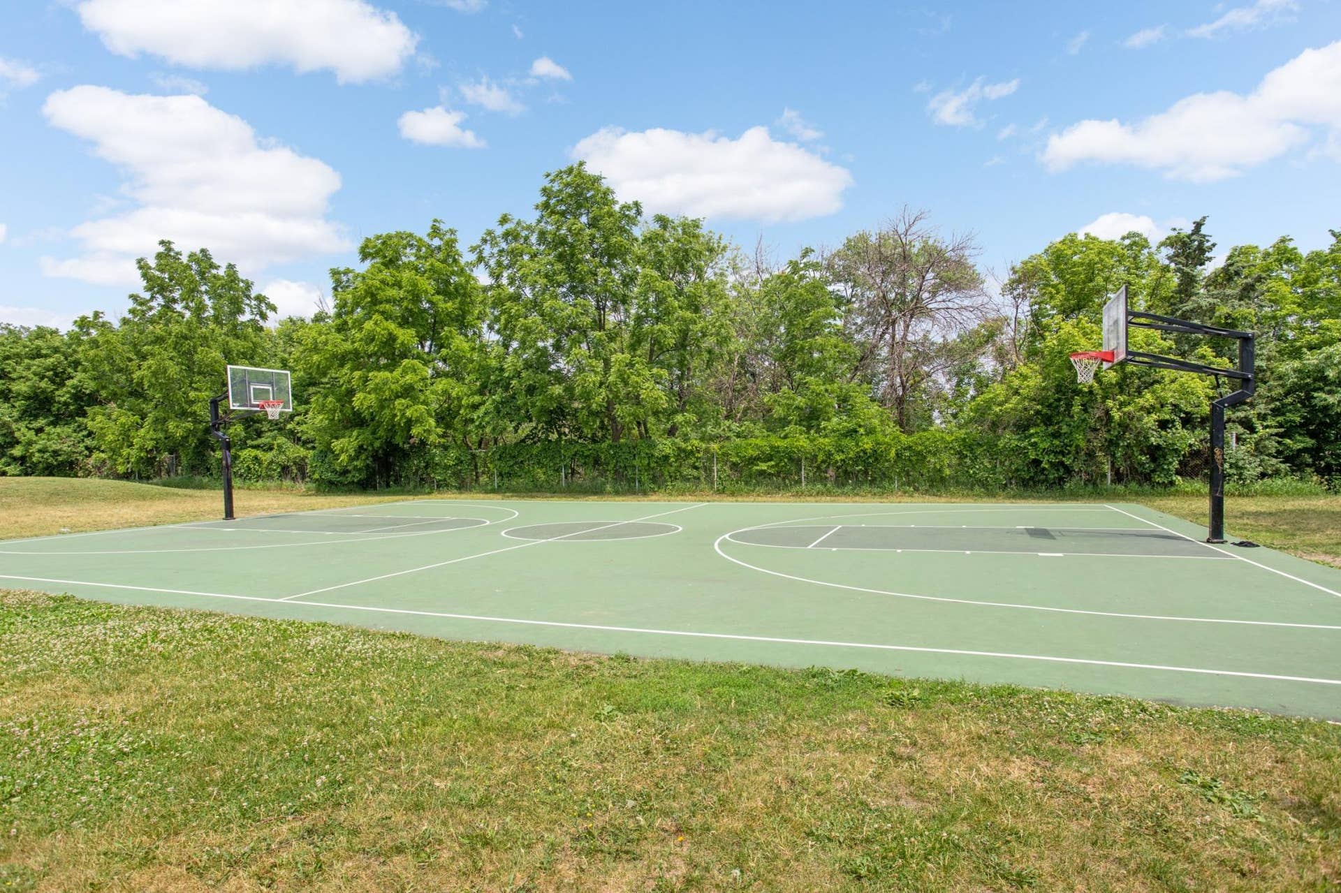 3754 Bryant Avenue N, 52, Minneapolis, MN 55412 Image-34.jpg