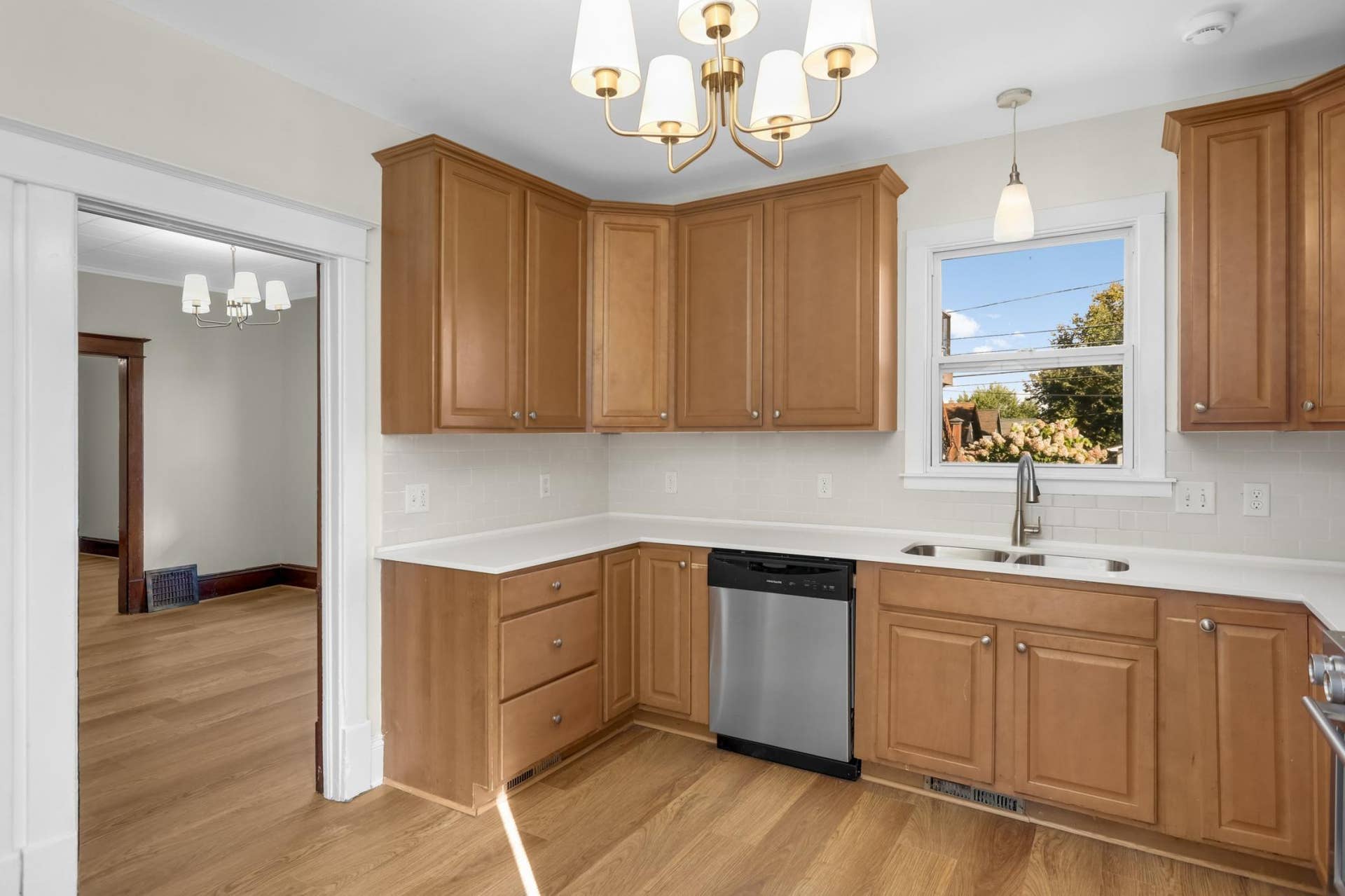 3754 Bryant Avenue N, 52, Minneapolis, MN 55412 Image-10.jpg