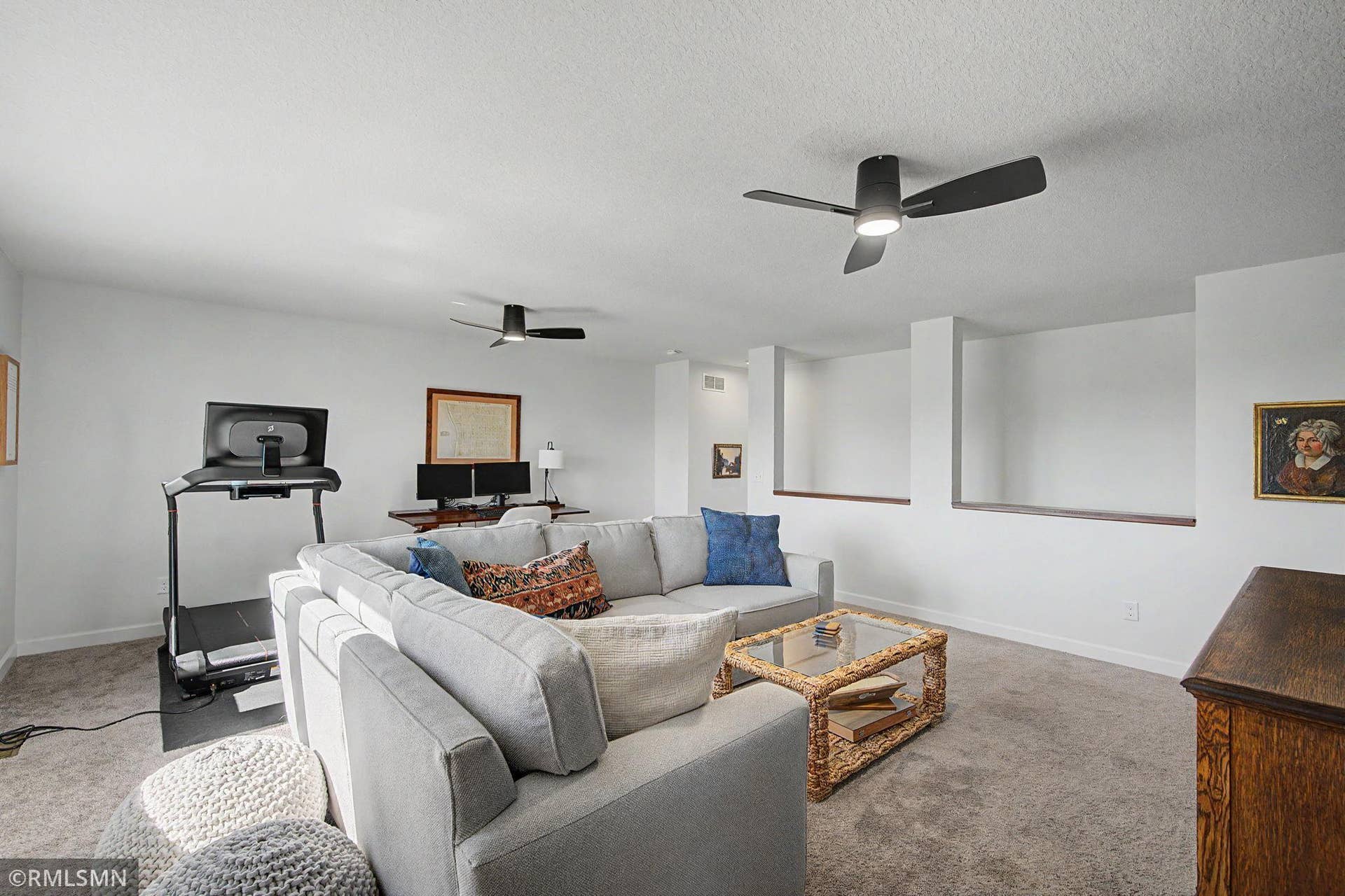 8890 Irving Boulevard N, Lake Elmo, MN 55042 8890 Irving Boulevard N, Lake Elmo, MN 55042