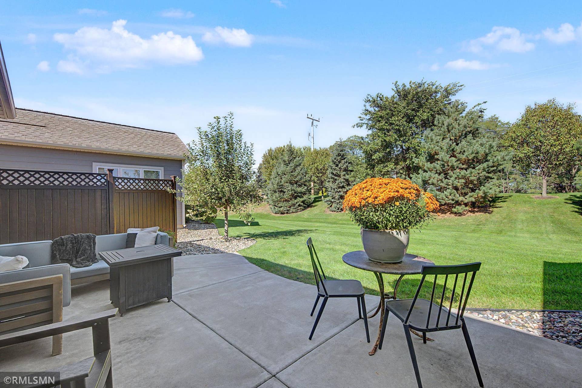8890 Irving Boulevard N, Lake Elmo, MN 55042 8890 Irving Boulevard N, Lake Elmo, MN 55042