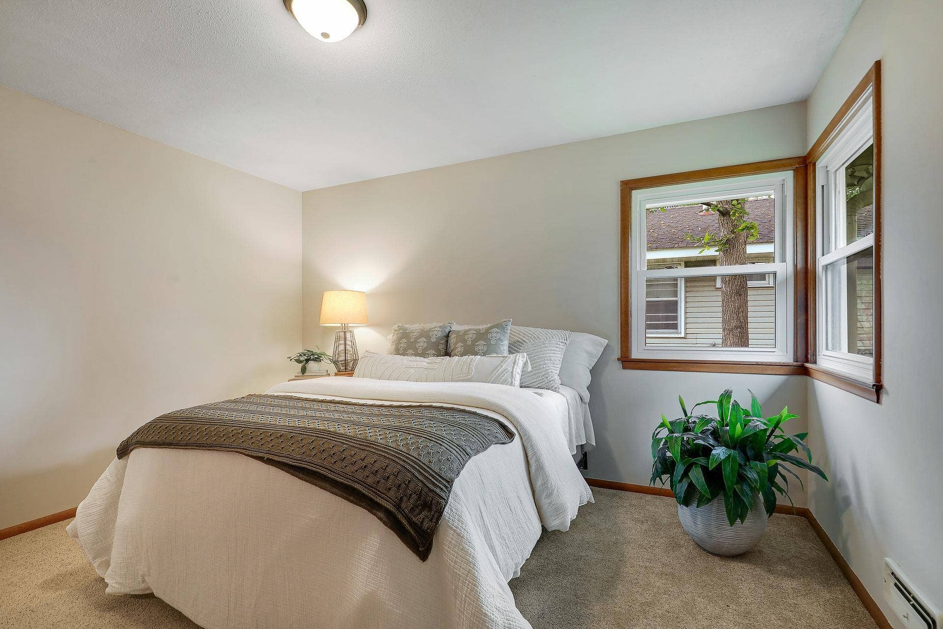 10307 Nicollet Avenue S, Bloomington, MN 55420 10307 Nicollet Avenue S, Bloomington, MN 55420