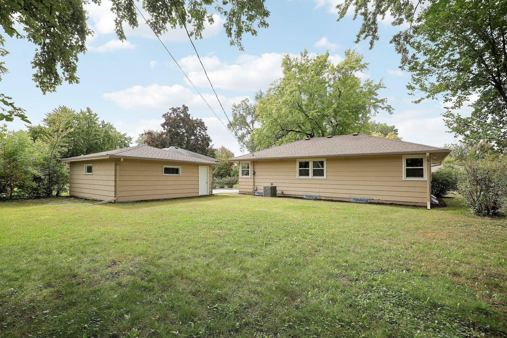 10307 Nicollet Avenue S, Bloomington, MN 55420 10307 Nicollet Avenue S, Bloomington, MN 55420