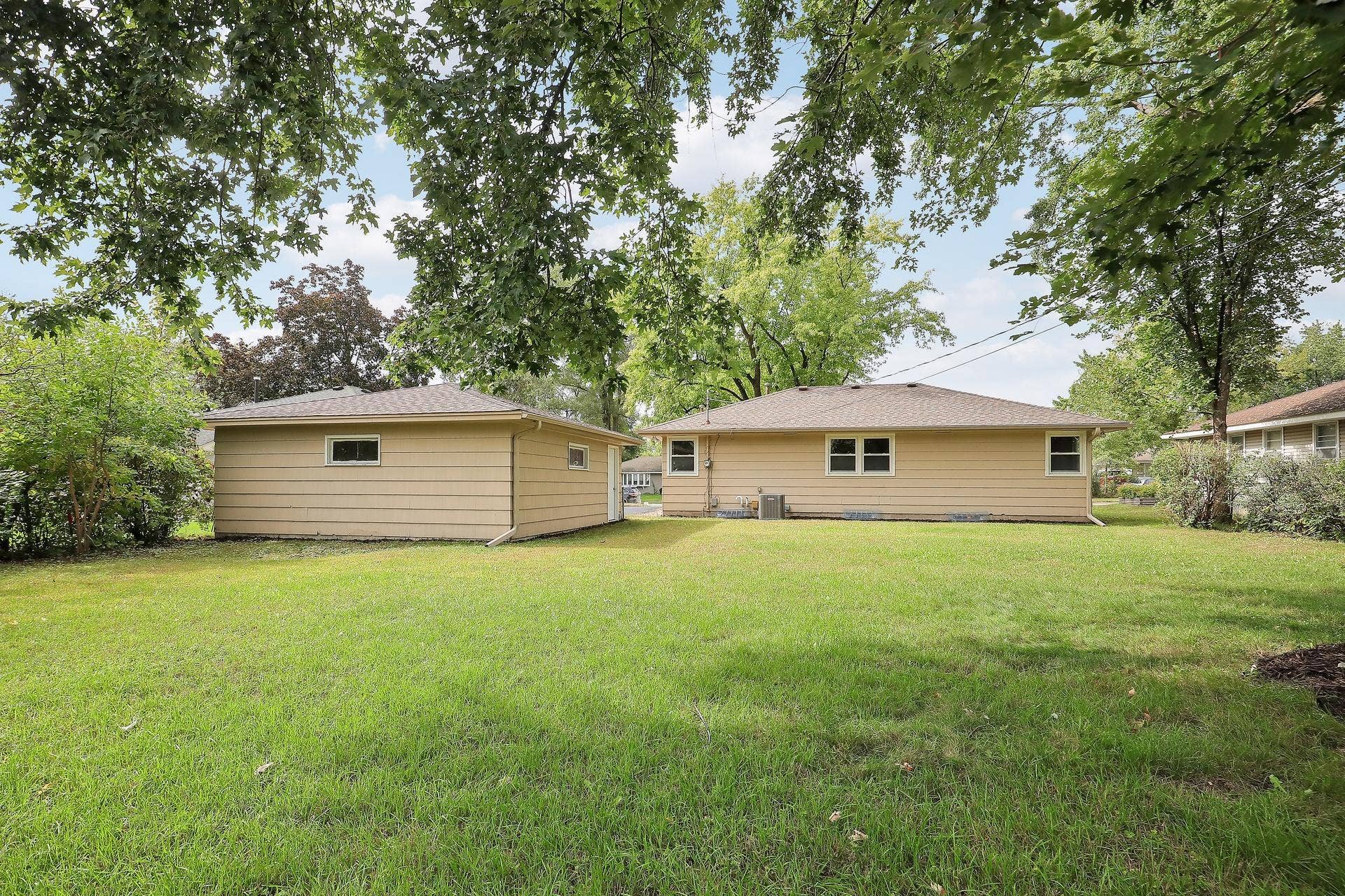 10307 Nicollet Avenue S, Bloomington, MN 55420 10307 Nicollet Avenue S, Bloomington, MN 55420