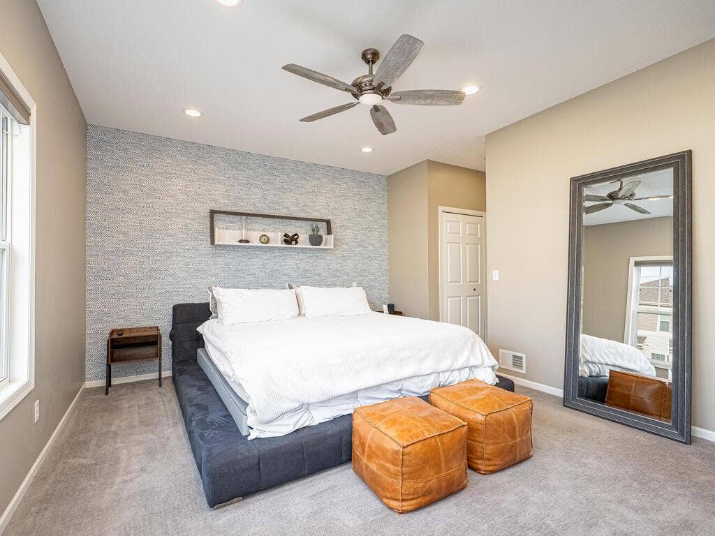 9629 Scott Ln Brooklyn Park MN 55443 USA-020-008-Primary Bedroom-MLS_Size.jpg