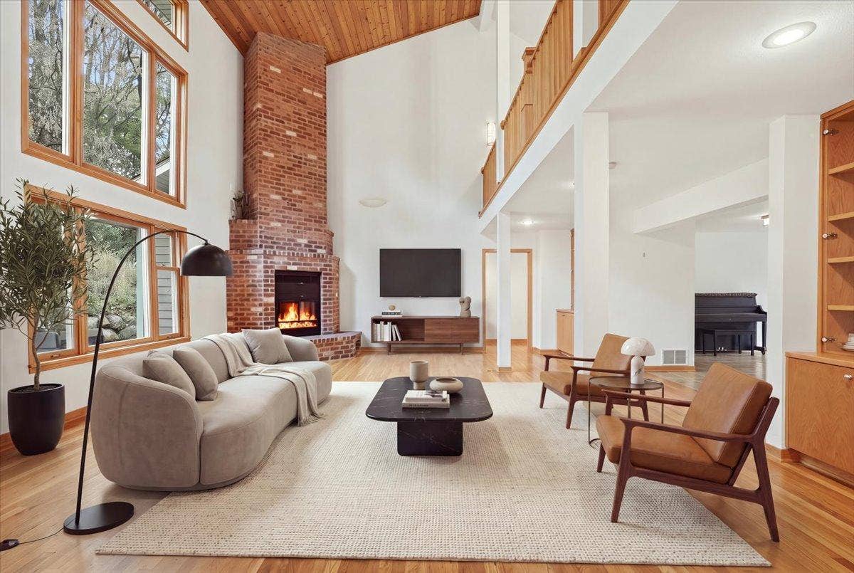 5150 Trading Post Trail S, Afton, MN 55001 04-Living Room (STAGED).jpg