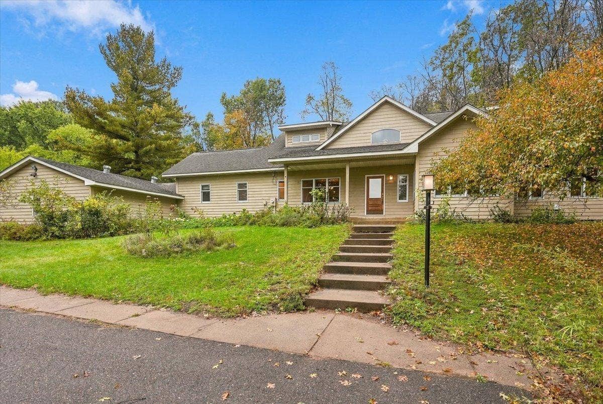 5150 Trading Post Trail S, Afton, MN 55001 02-Front of Home.jpg