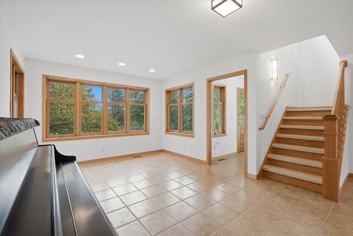 5150 Trading Post Trail S, Afton, MN 55001 20-Sun Room.jpg
