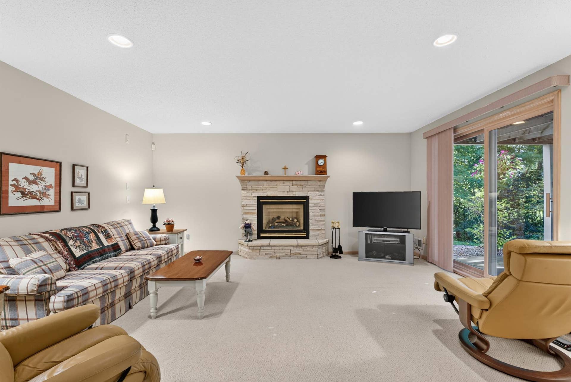7982 Dunkirk Lane N, Maple Grove, MN 55311 28_7982_Dunkirk_Lane_North28.jpg