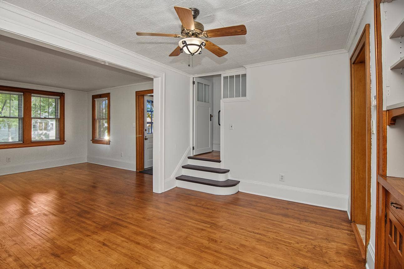 1144 Charles Avenue, 93, Saint Paul, MN 55104