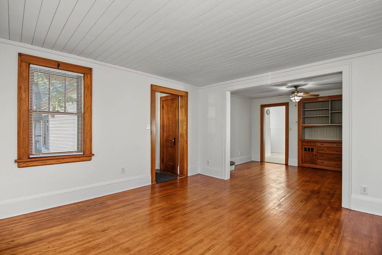 1144 Charles Avenue, 93, Saint Paul, MN 55104