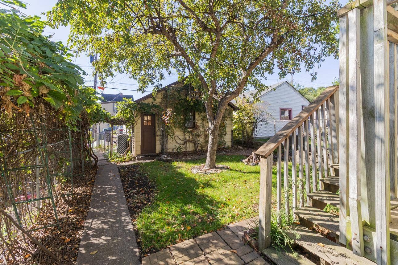 1144 Charles Avenue, 93, Saint Paul, MN 55104