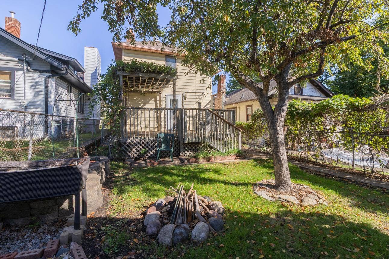 1144 Charles Avenue, 93, Saint Paul, MN 55104