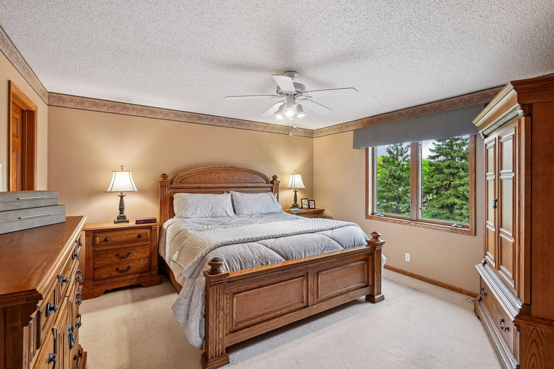 15370 80th Place N, Maple Grove, MN 55311 15370 80th Place N, Maple Grove, MN 55311