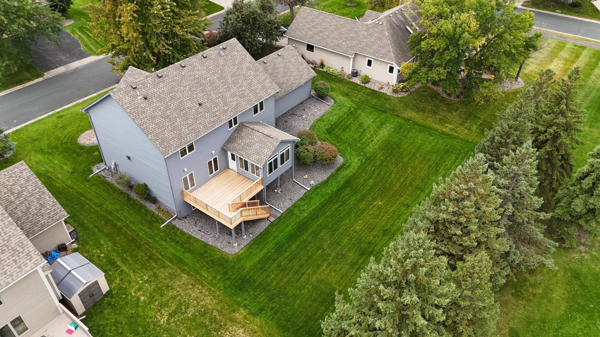15370 80th Place N, Maple Grove, MN 55311 15370 80th Place N, Maple Grove, MN 55311