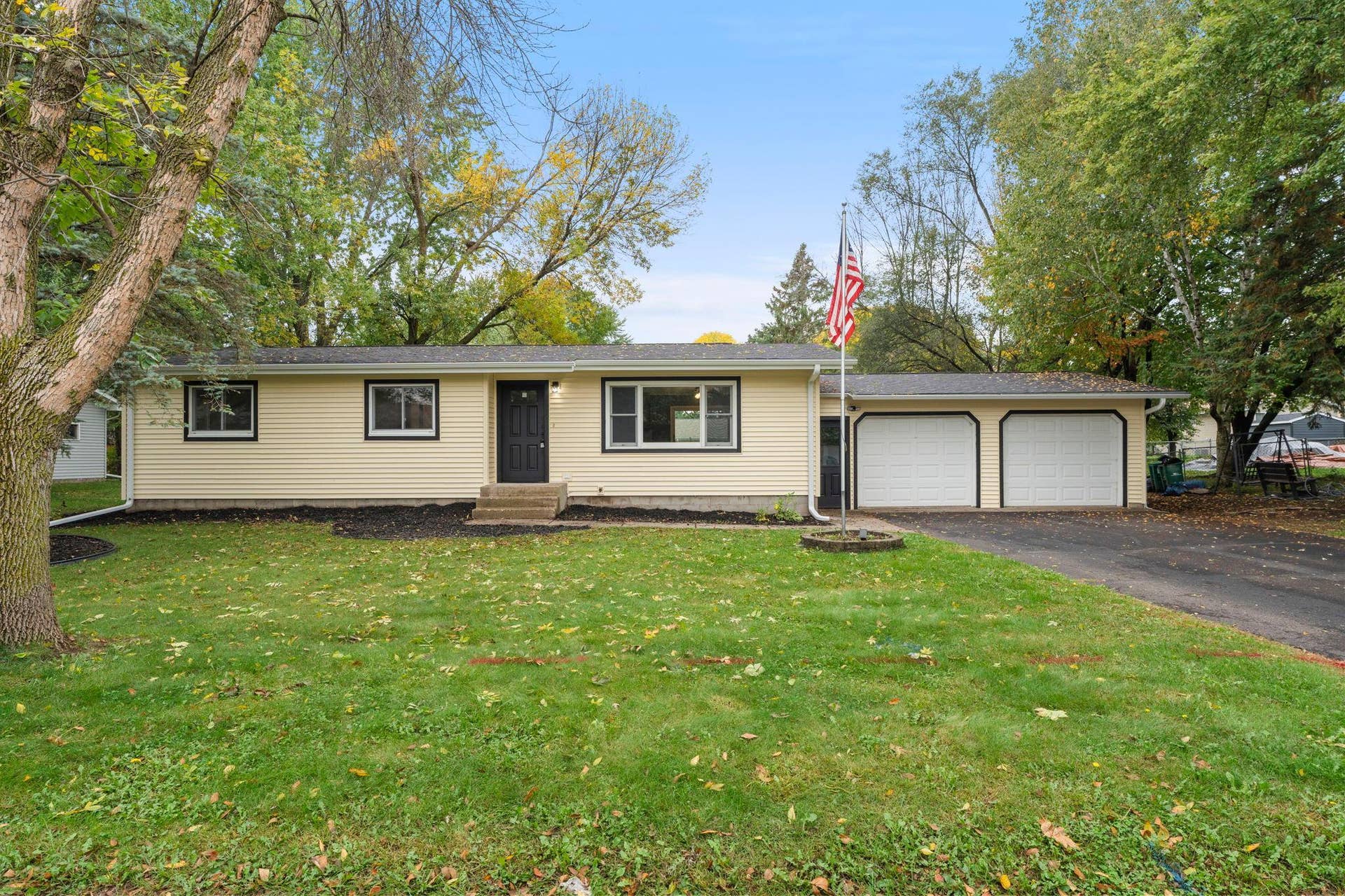 1397 Meadowlark Lane, New Richmond, WI 54017 1397 Meadowlark Lane, New Richmond, WI 54017