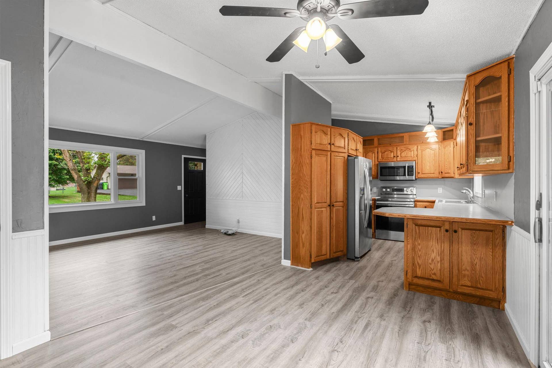 1397 Meadowlark Lane, New Richmond, WI 54017 1397 Meadowlark Lane, New Richmond, WI 54017
