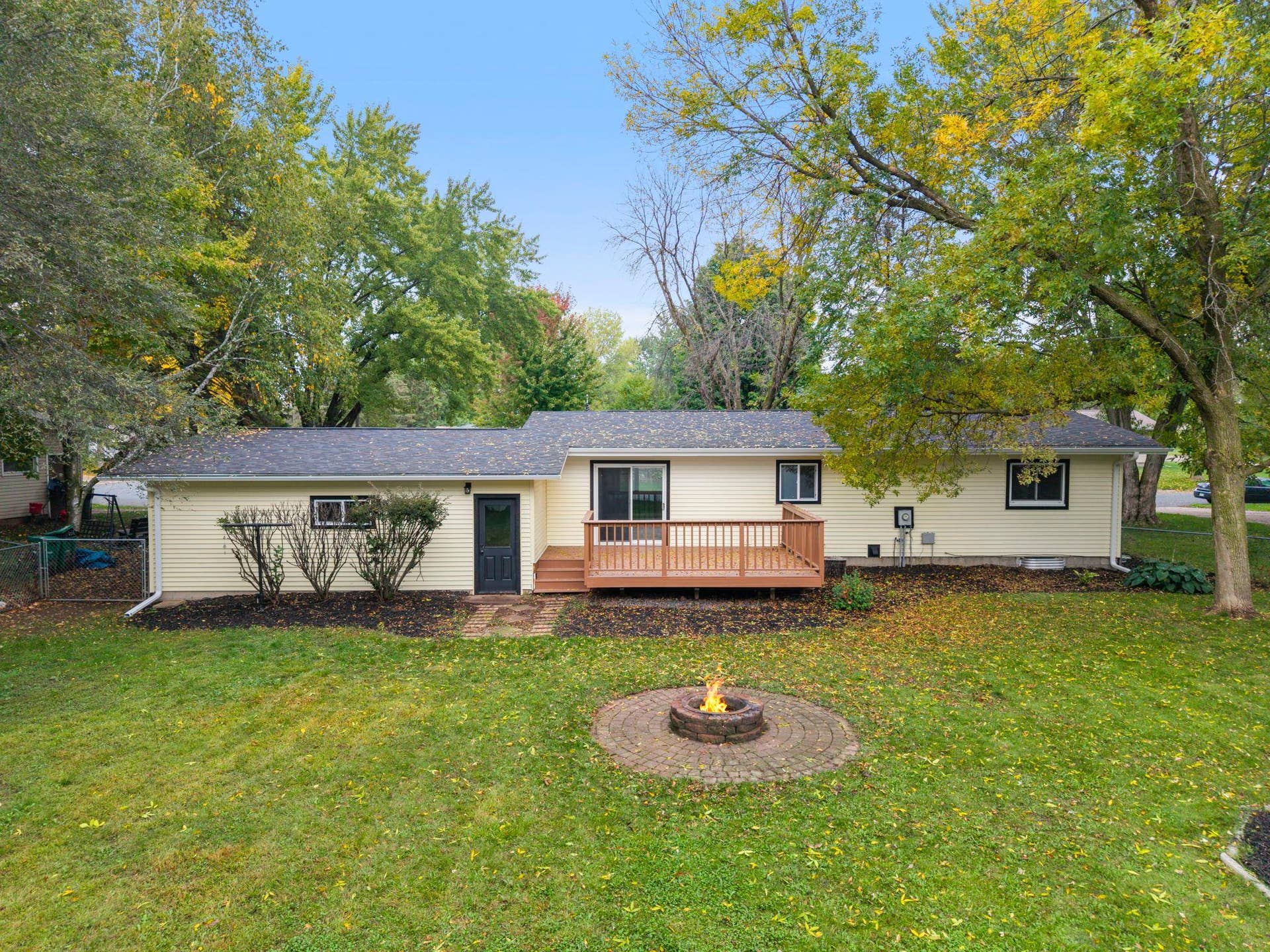 1397 Meadowlark Lane, New Richmond, WI 54017 1397 Meadowlark Lane, New Richmond, WI 54017