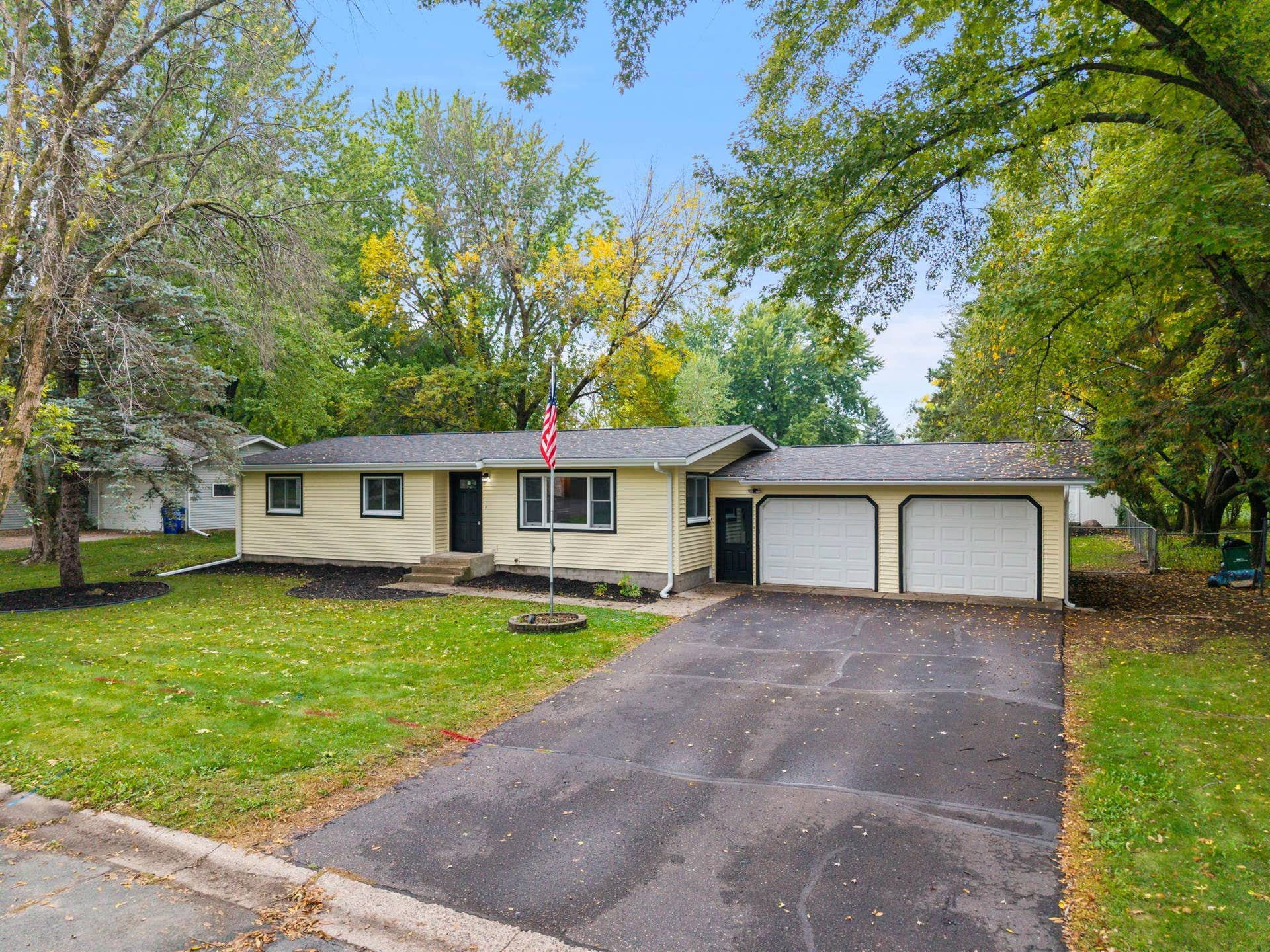 1397 Meadowlark Lane, New Richmond, WI 54017 1397 Meadowlark Lane, New Richmond, WI 54017