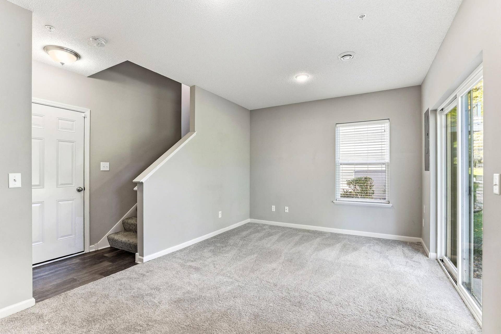 32-web-or-mls-9663-Merrimac-Ln-N-32.jpg