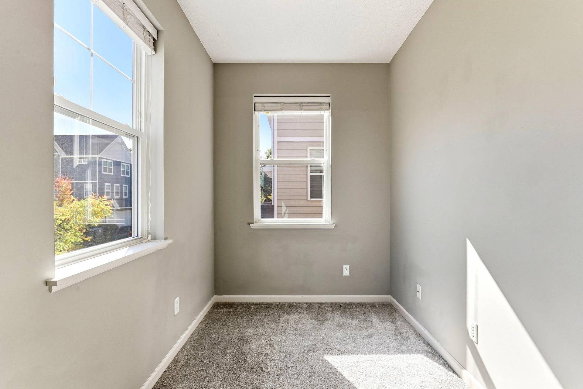 16-web-or-mls-9663-Merrimac-Ln-N-16.jpg