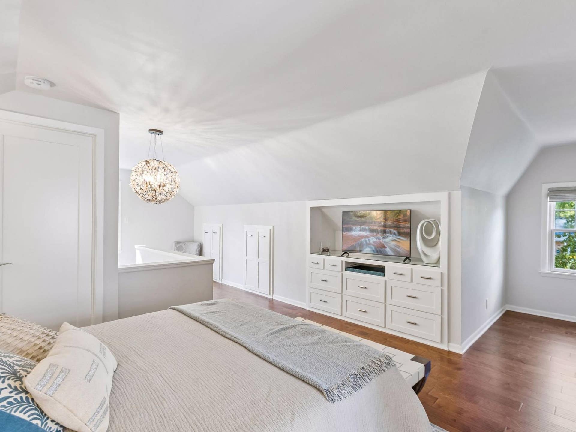 5525 Upton Avenue S, 1, Minneapolis, MN 55410
